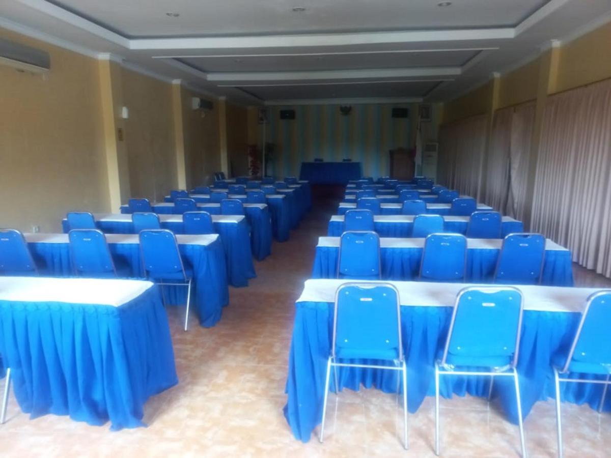 Collection O 91489 Hotel Tanjung Permata سيلاكاب المظهر الخارجي الصورة